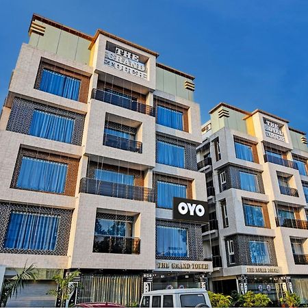 Townhouse The Grand Touch & The Royal Touch Hotel Дигха Екстериор снимка