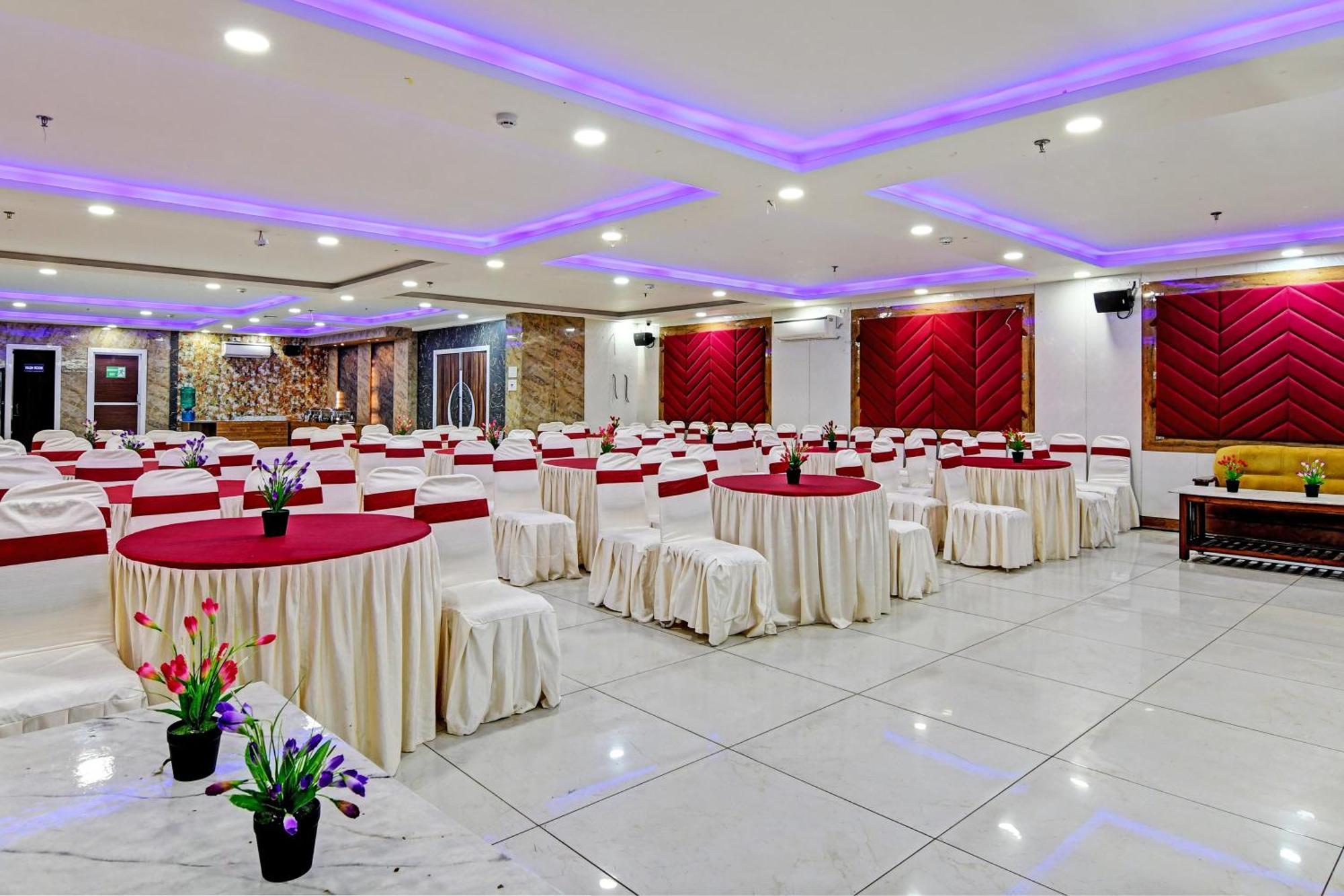 Townhouse The Grand Touch & The Royal Touch Hotel Дигха Екстериор снимка