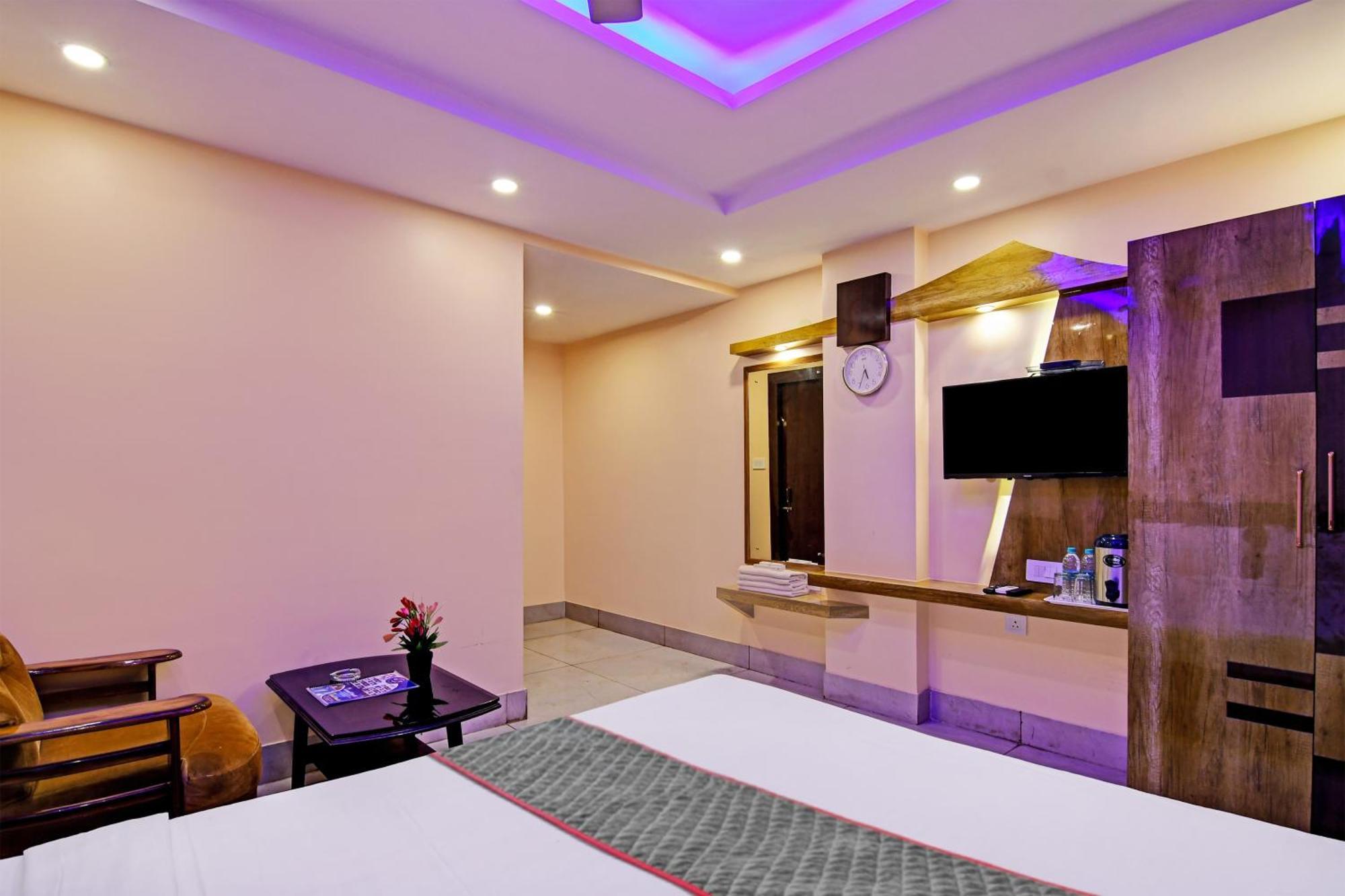 Townhouse The Grand Touch & The Royal Touch Hotel Дигха Екстериор снимка