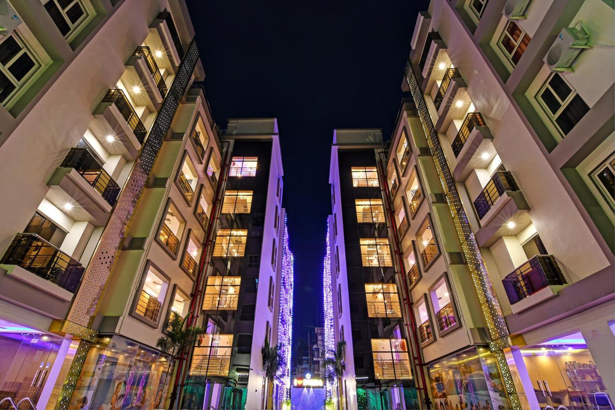 Townhouse The Grand Touch & The Royal Touch Hotel Дигха Екстериор снимка